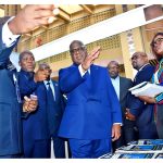 RDC / Conférence sur les infrastructures : le Président Félix Tshisekedi salue les avancées du Haut-Uele et félicite le Gouverneur Jean Bakomito